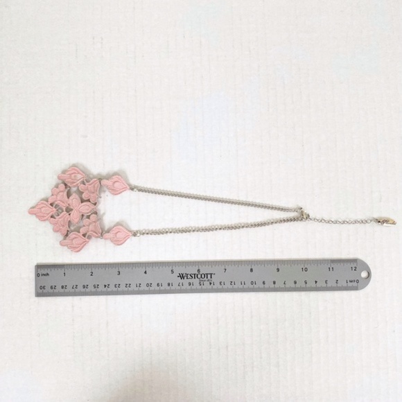 Plunder Sue Pink Necklace - Picture 3 of 6